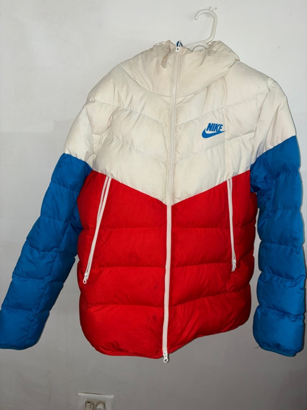 Nike Tri-Color Colorblock Puffer Jacket - White, Red & Blue